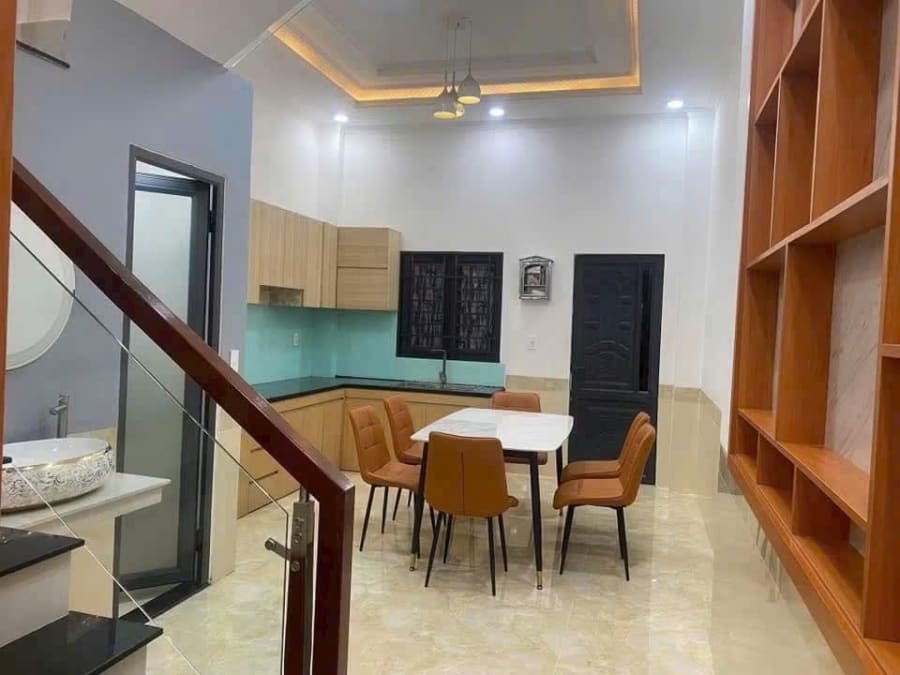 Cho thuê nhà 1 trệt 2 lầu KDC Phú Hồng Thịnh 8, Thuận An - 10 triệu/tháng — ảnh 2
