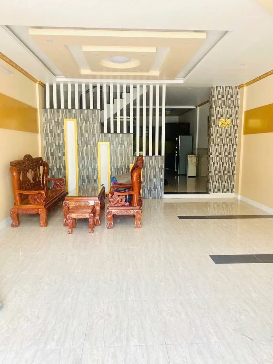 Cho thuê nhà mặt tiền KDC CTY 8, 5 phòng ngủ - 15 triệu/tháng — ảnh 4