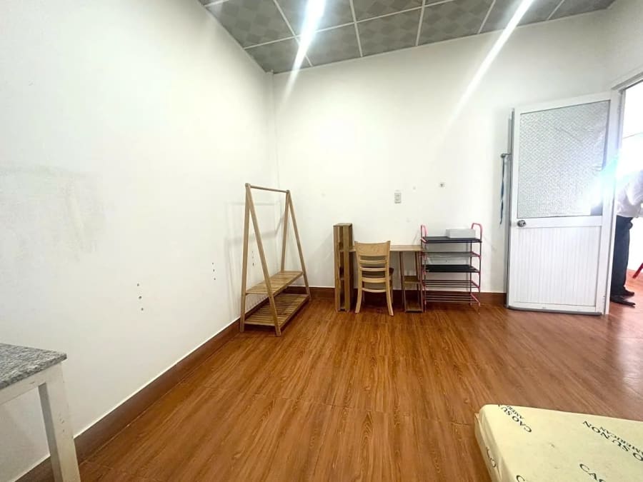 Cho thuê phòng trọ đường Nguyễn Trãi, gần Vincom Hùng Vương - 2.5 Triệu/Tháng — ảnh 6