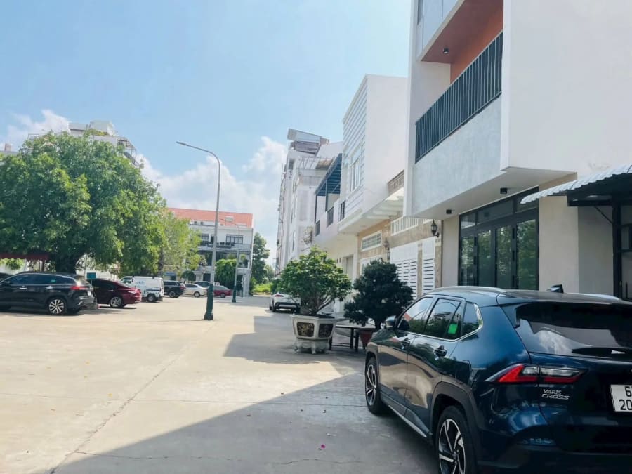 Cho thuê nhà 4 tầng mặt tiền Lý Thái Tổ, KDC Hưng Phú - 28 triệu/tháng — ảnh 10