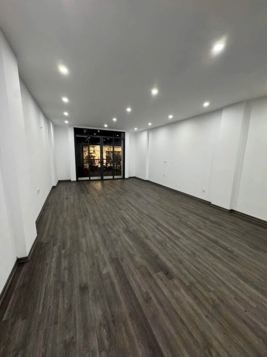 Cho thuê tòa nhà 70m² Nguyên Hồng, Đống Đa - 56 Triệu/Tháng — ảnh 3