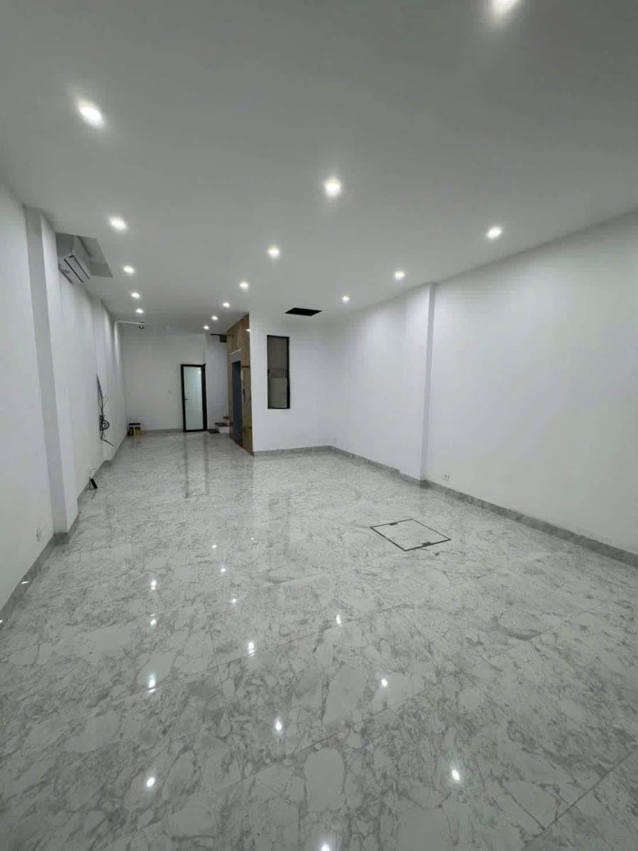 Cho thuê tòa nhà 70m² Nguyên Hồng, Đống Đa - 56 Triệu/Tháng — ảnh 4