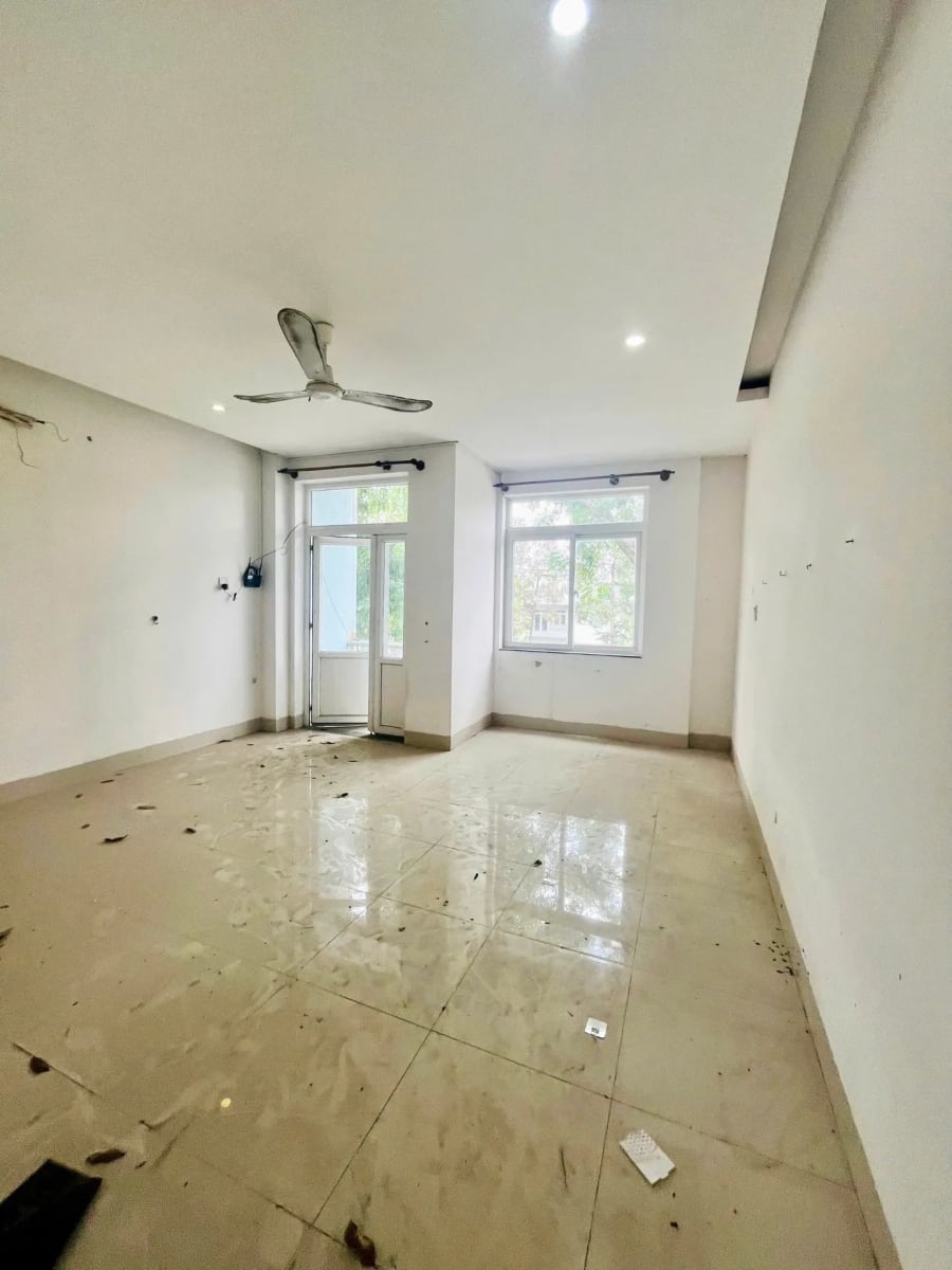 Cho thuê nhà nguyên căn mặt tiền Lê Trọng Tấn, KDC Nam Long - 8 Triệu — ảnh 5