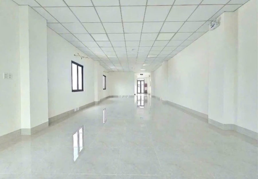 Cho thuê tòa nhà mặt tiền đường 30 Tháng 4, Ninh Kiều - 120 triệu/tháng — ảnh 9