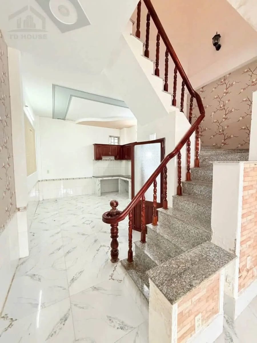 Cho thuê nhà trệt lầu 3 phòng ngủ hẻm 135 Đồng Văn Cống - 5.5 triệu/tháng — ảnh 5