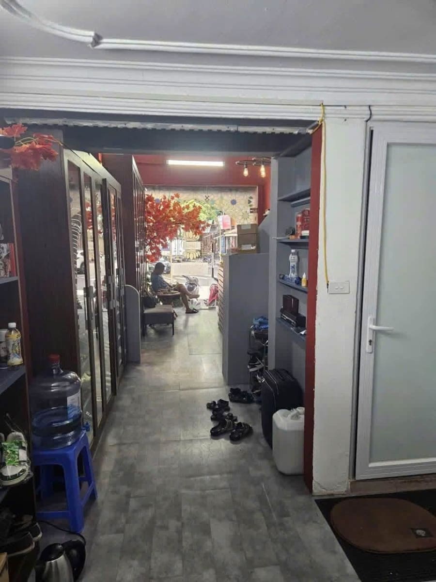Cho thuê nhà mặt phố Sơn Tây, Ba Đình - 35m² x 5 tầng - 22 triệu/tháng — ảnh 4