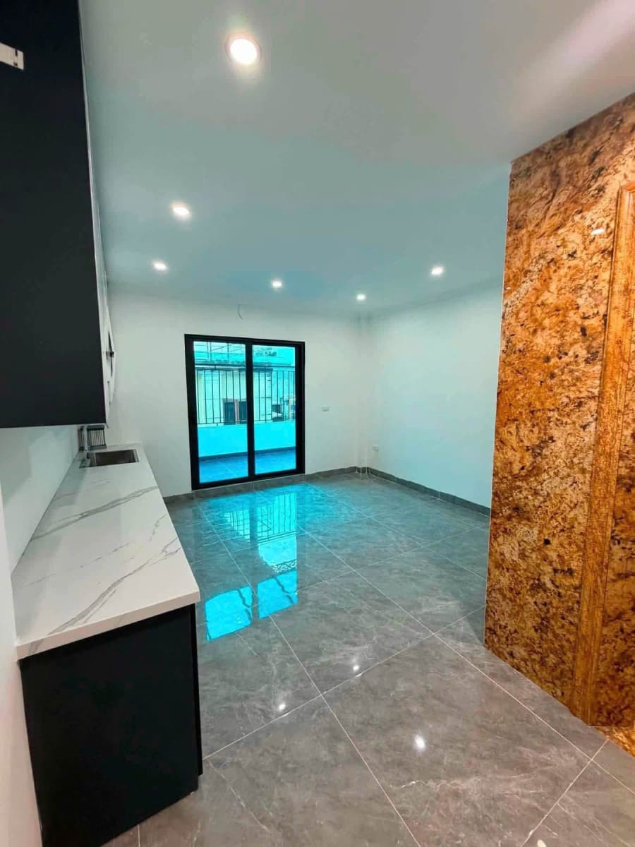 Cho thuê nhà nguyên căn ngõ 44 Nguyên Khiết, Hoàn Kiếm - 35m² - 13 triệu — ảnh 3