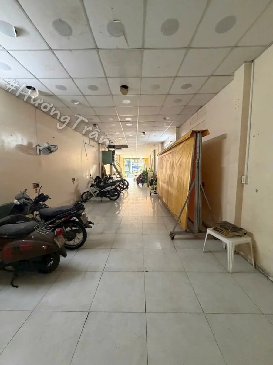 Cho thuê nhà 2 tầng mặt tiền đường 30/4, Ninh Kiều - 20 triệu/tháng — ảnh 3