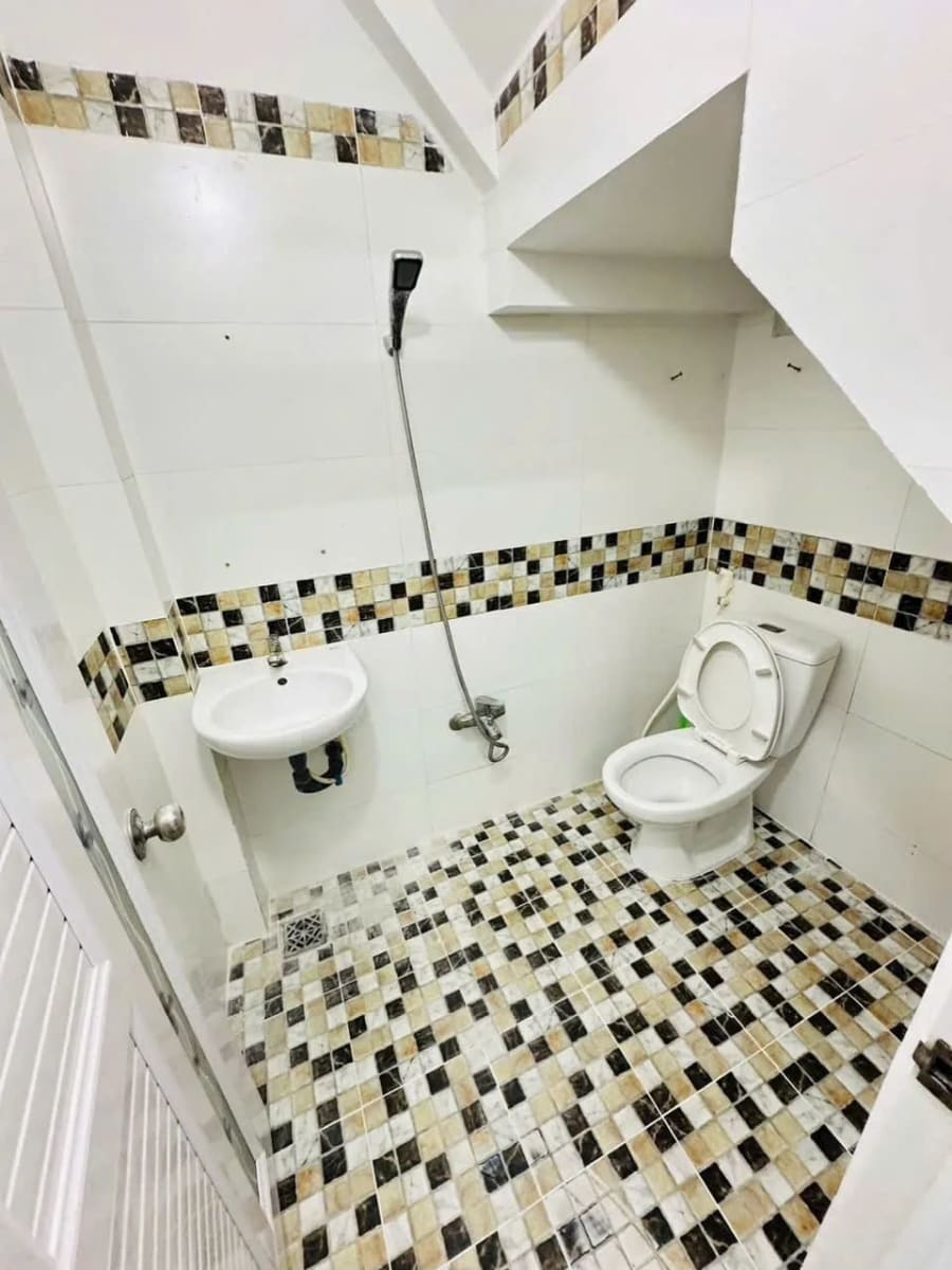 Cho thuê nhà trệt lầu hẻm Hoàng Văn Thụ, Ninh Kiều - 3 phòng ngủ - 7 triệu/tháng — ảnh 3