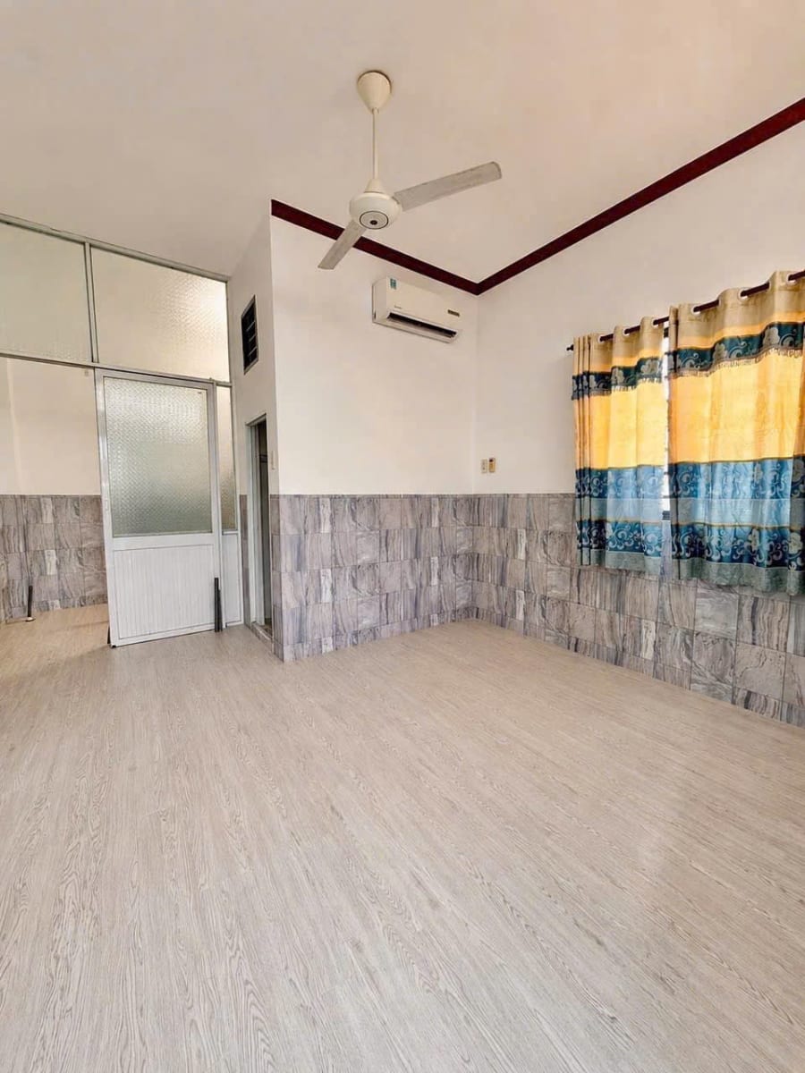 Bán nhà 2 lầu sân thượng mặt tiền đường Đề Thám, Ninh Kiều - 5 tỷ xxx — ảnh 4