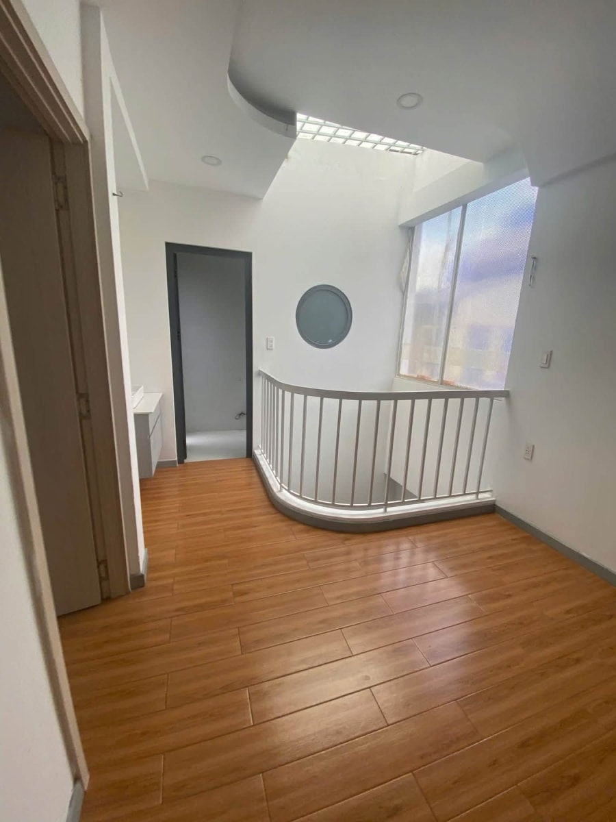 Cho thuê nhà mặt tiền đường Lạc Long Quân, Tân Bình - 84m² - 21 Triệu — ảnh 3
