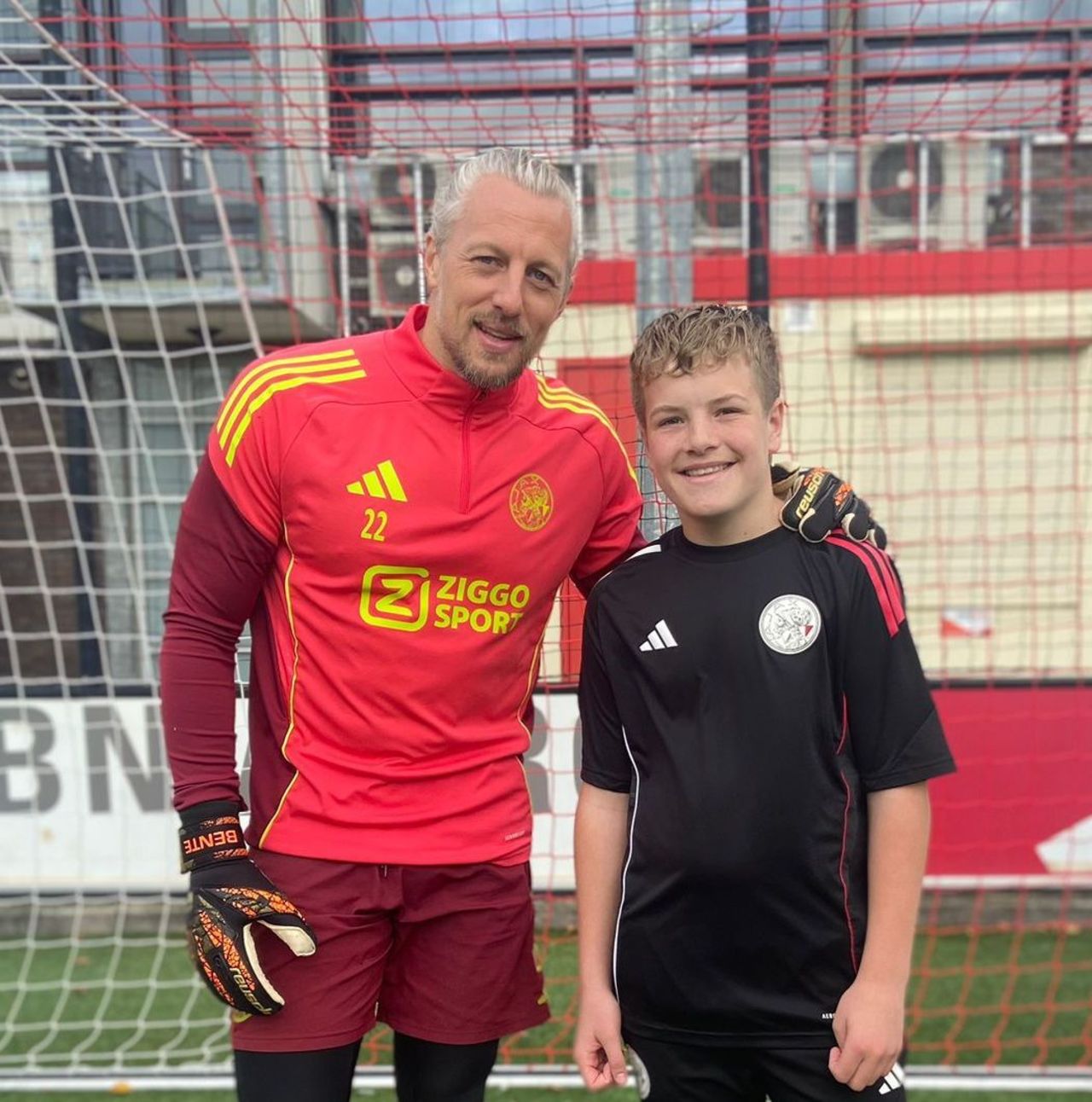 Melle ontmoet zijn idool: Pasveer