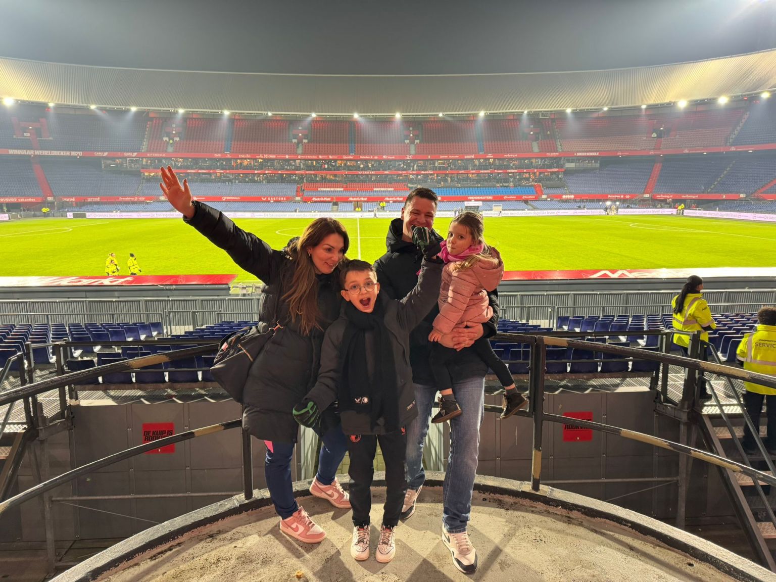 4. Lesley Feyenoord.jpg