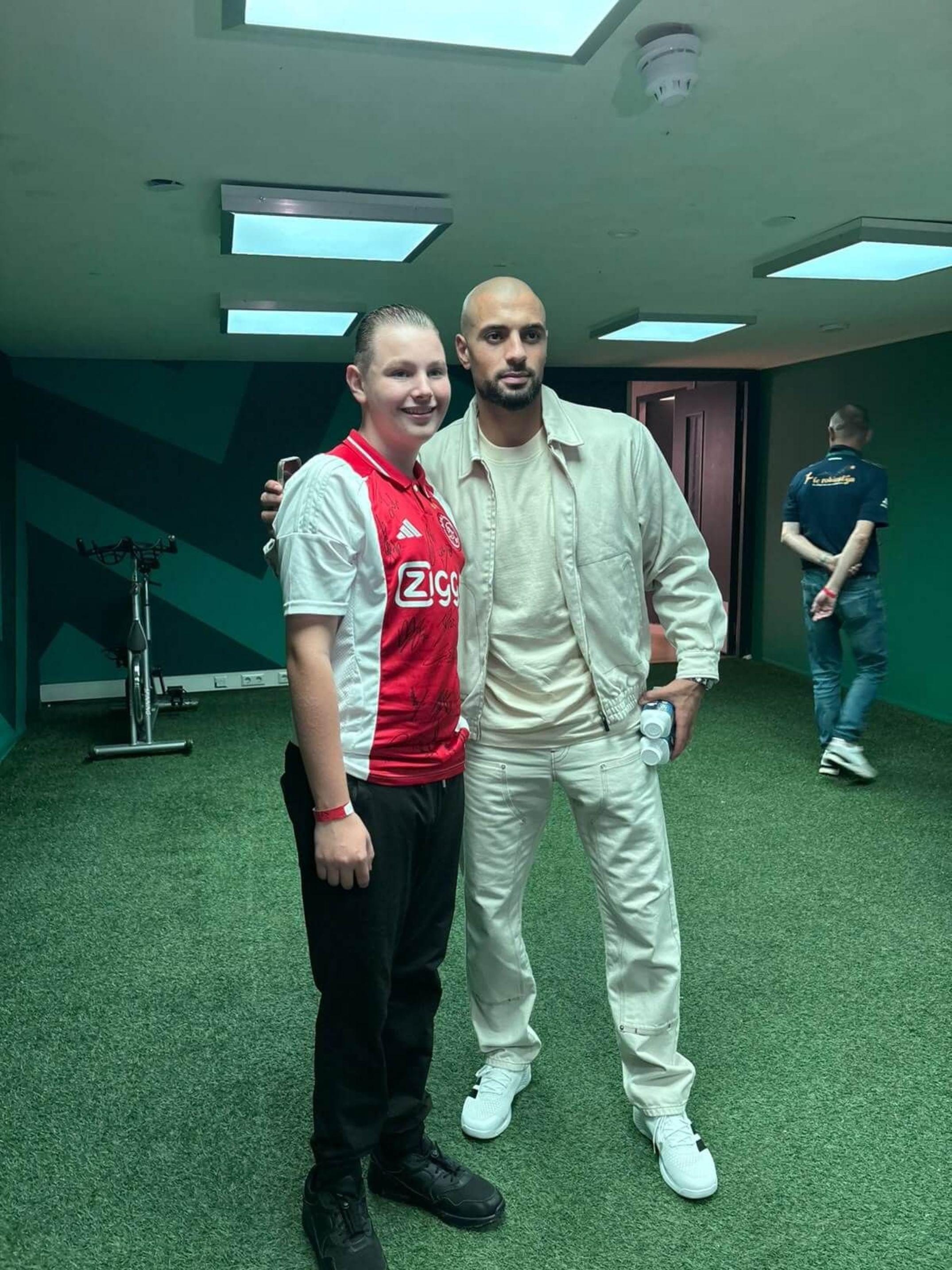 10. met Amrabat.jpeg