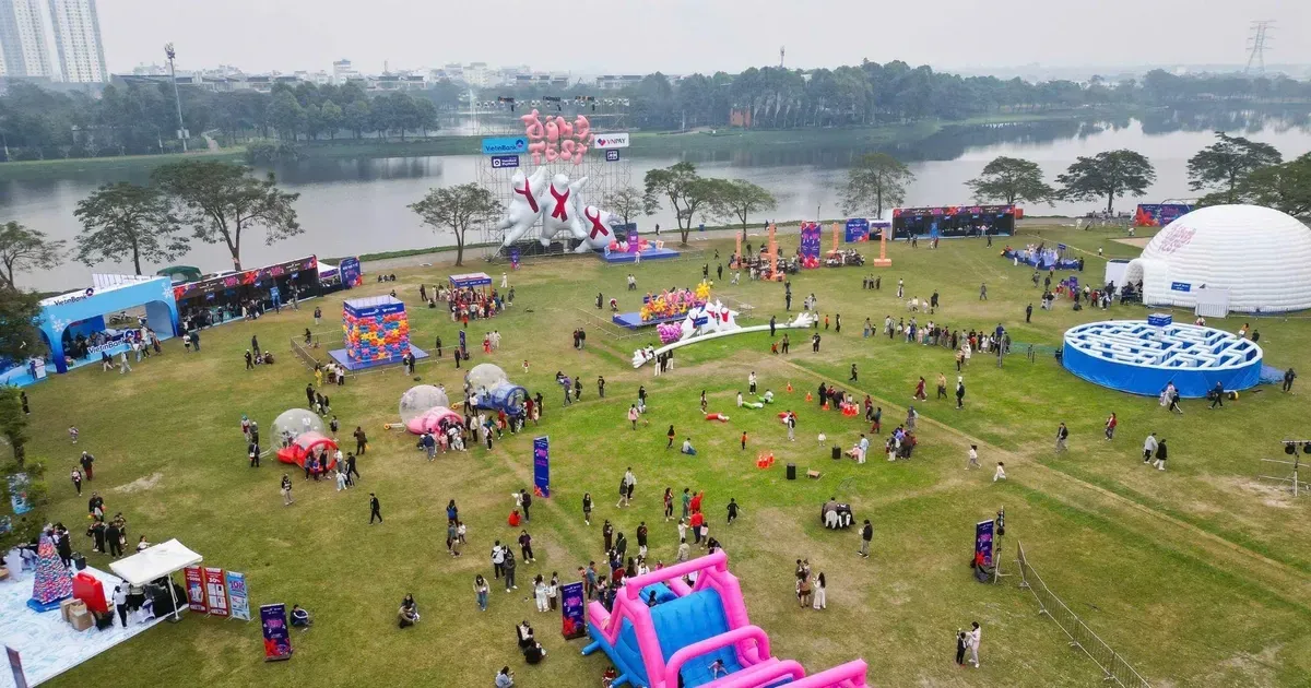 Không gian nhận diện và hoạt động tại Đông Fest 2026 ở Công viên Yên Sở, Hà Nội