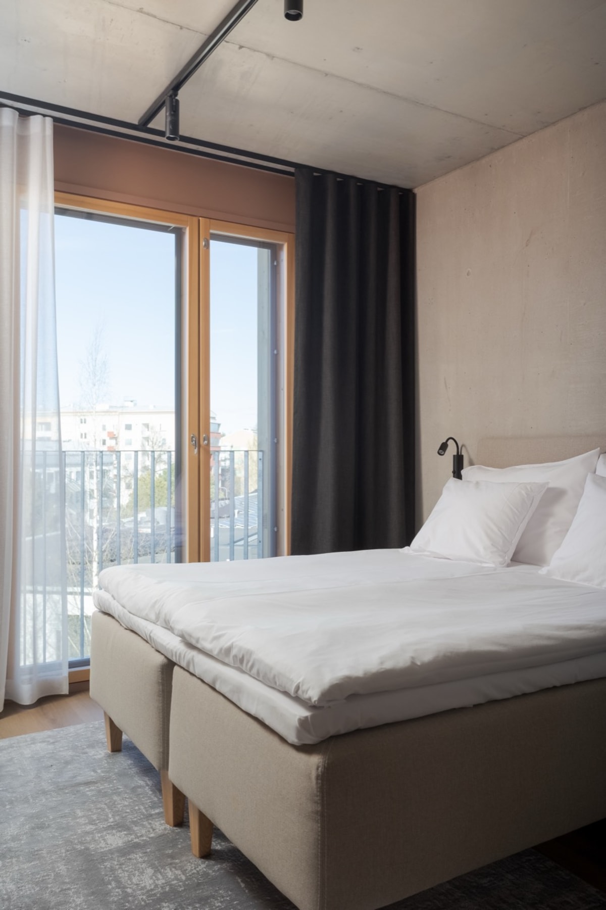 Studio Double Bed – tilava yksiö ranskalaisella parvekkeella