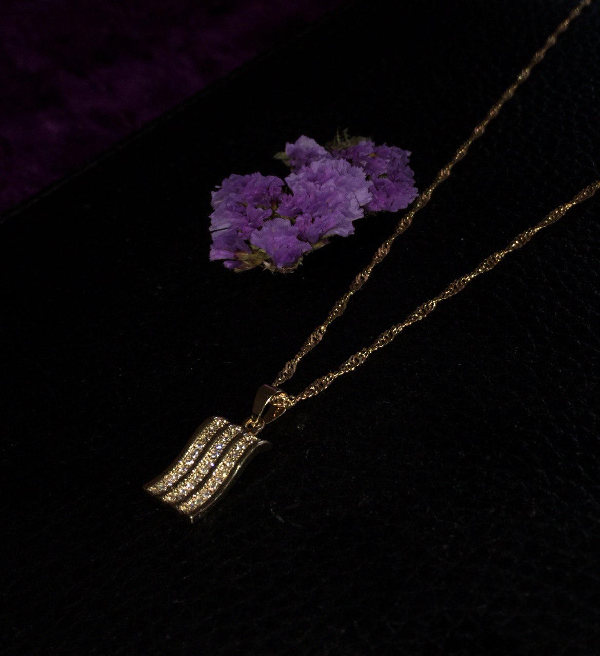Gold Necklaces – view 2