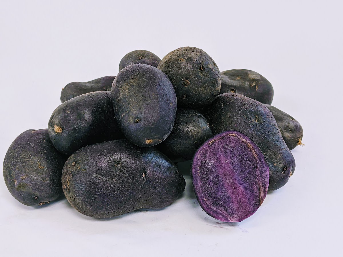 Organic Purple Fingerling Potatoes, 1 lb