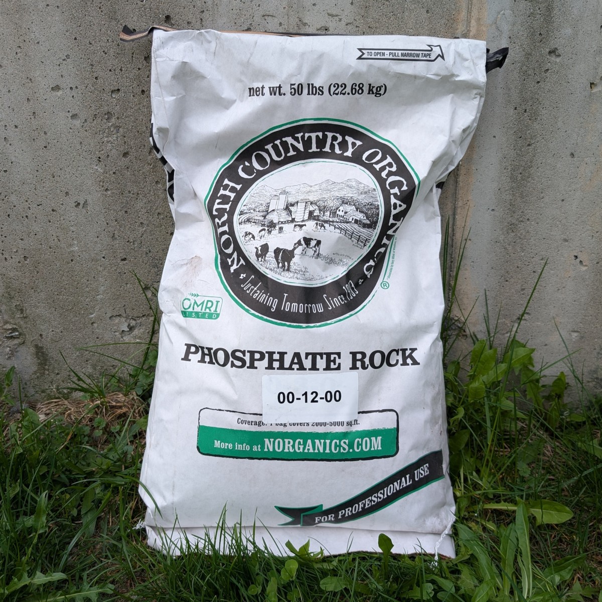 Granulated Rock Phosphate 0-12-0 main full-size item image