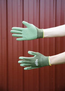 The Bamboo Gardener Rubber Palm Gloves