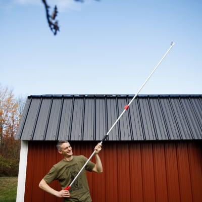 Cut & Hold Pole Pruner
