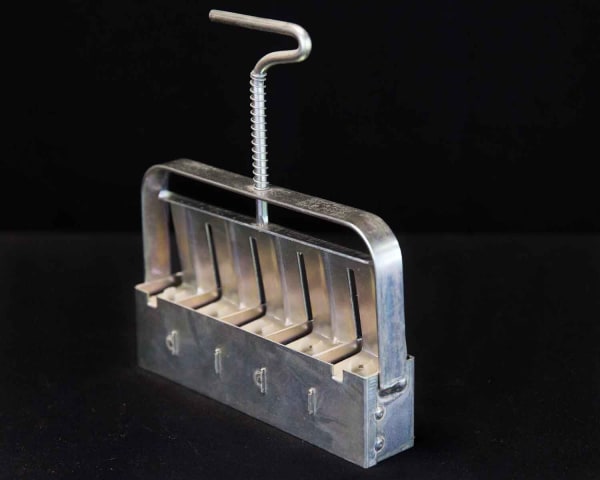 Ladbrooke Mini 5 Soil Blocker
