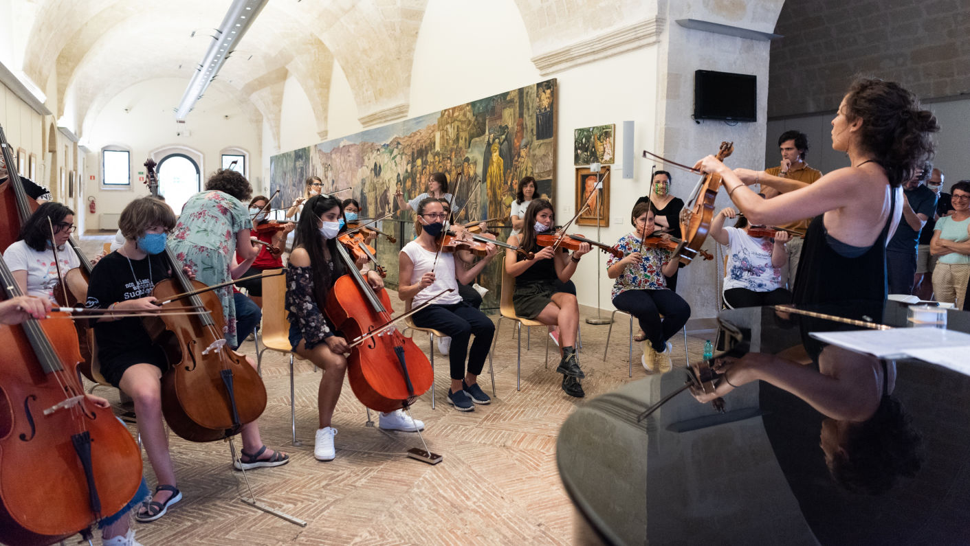 Carmen and the other extraordinary women - Community Opera Women