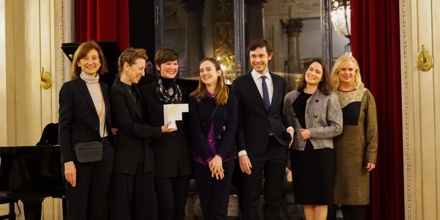 From left to right: Caroline Sonrier, Sivan Eldar, Cordelia Lynn, Silvia Costa, Maxime Pascal, Edilia Gänz, Barbara Gessler