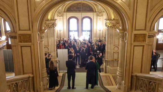 FEDORA Award Ceremony - 26.04.2025 - Wiener Staatsoper Entrance © Katharina Schiffl for FEDORA