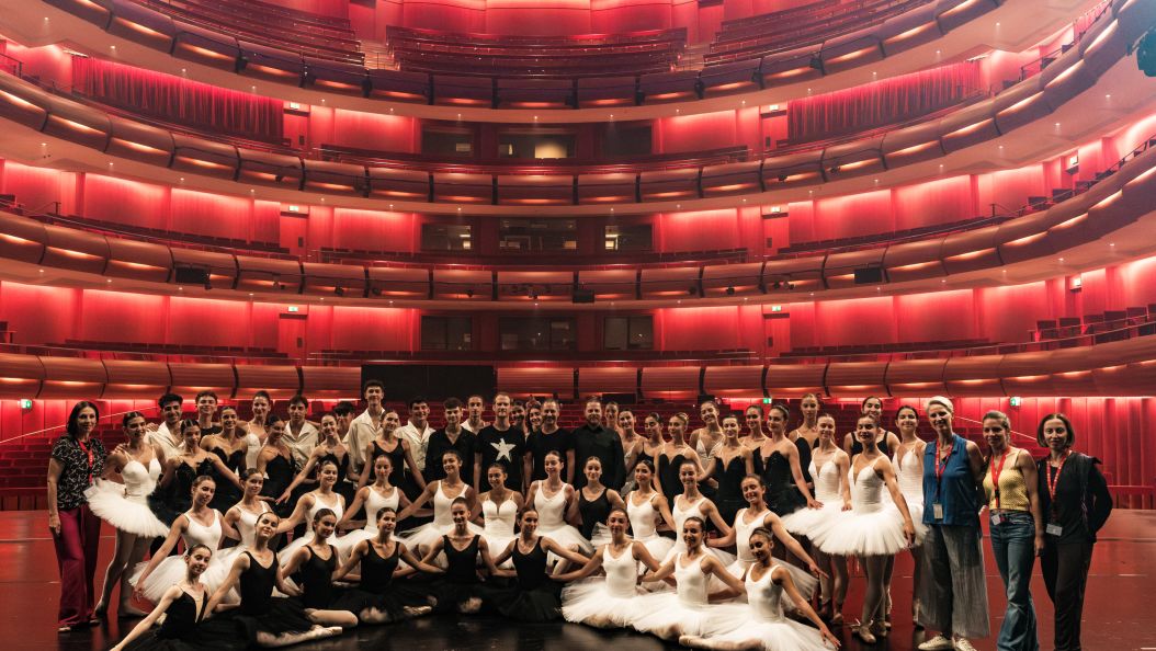 Epilogue_Skiniki_Giannis_Antonoglou (4)