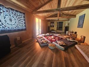 Stage résidentiel de 5 jours au cœur des montagnes drômoises (FR) autour de la thématique mort-renaissance. Du 11 au 15 février 26.