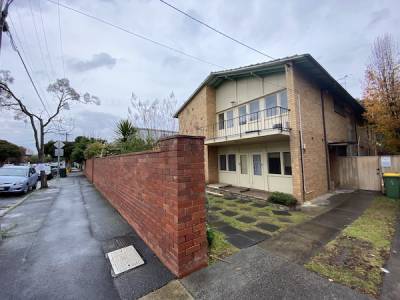 External Mansfield St Clinic