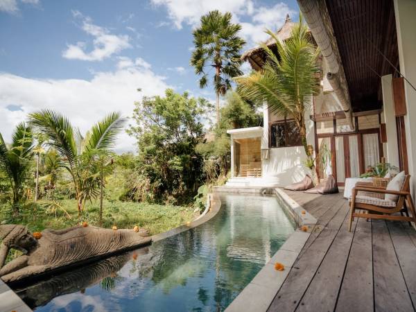 Bali Water Blessing and Holotropic Breathwork