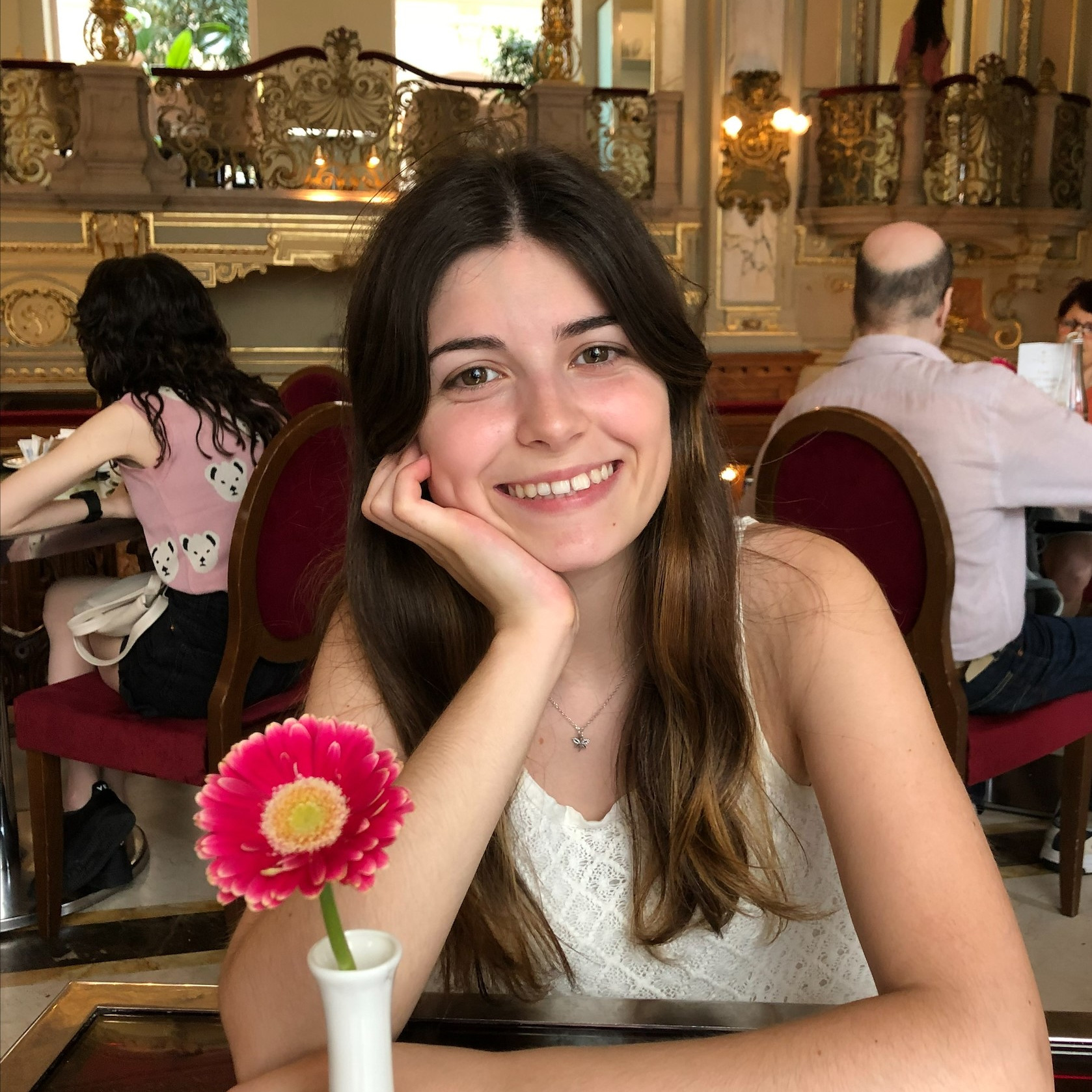 Portrait von Beatriz Pereira, Testimonial