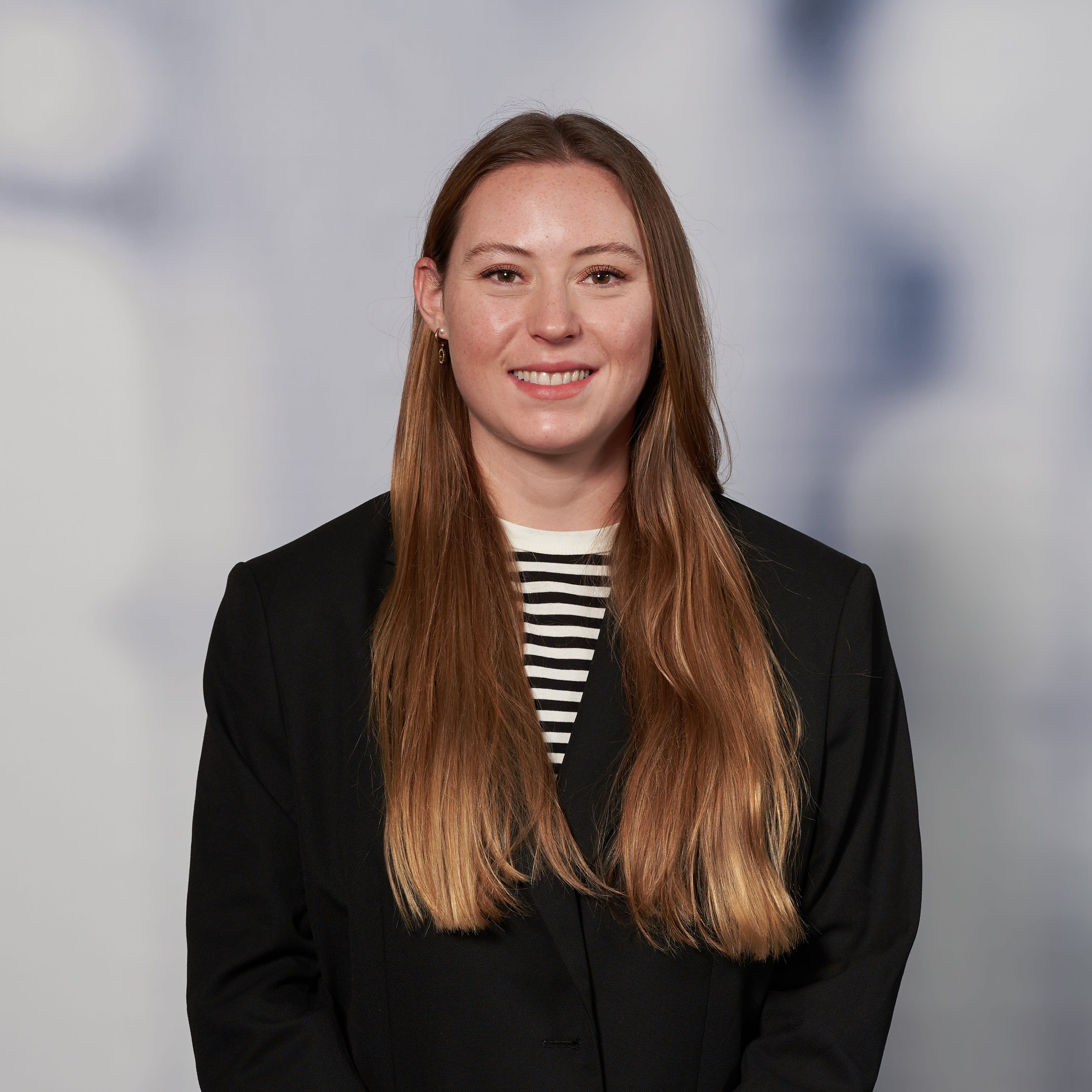 Portrait von Henrike Wörmer, Jobcast-Testimonial