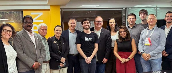Hub One POA recebe comitiva canadense para potencializar negócios