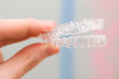 Ortodoncia con férulas transparentes