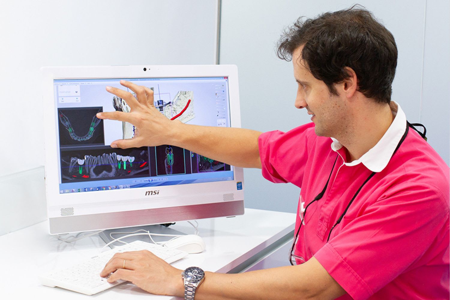 Ortodoncia con férulas transparentes