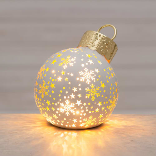 Julekule med LED lys 12 cm Stjerner