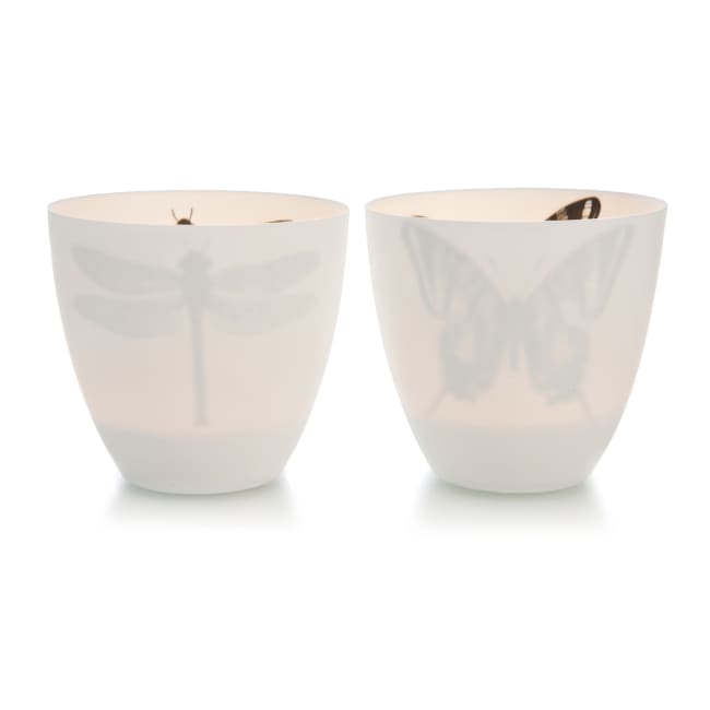 Telysglass 2 ass hvite m sommerfugl/øyenstikker 9,2x9,2 cm