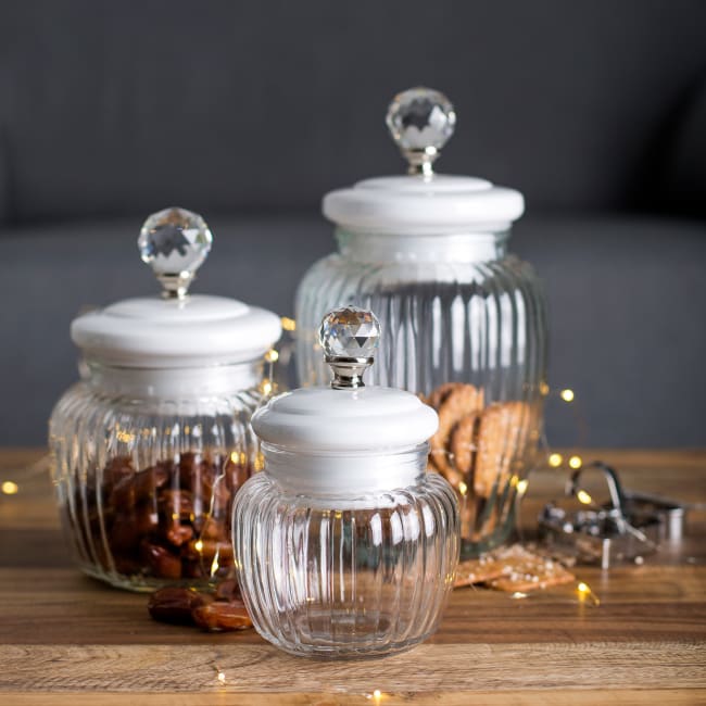 2016 - Madame, del 4/4