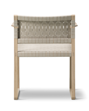 BM62 Chair - Natural linen webbing / Oak oil