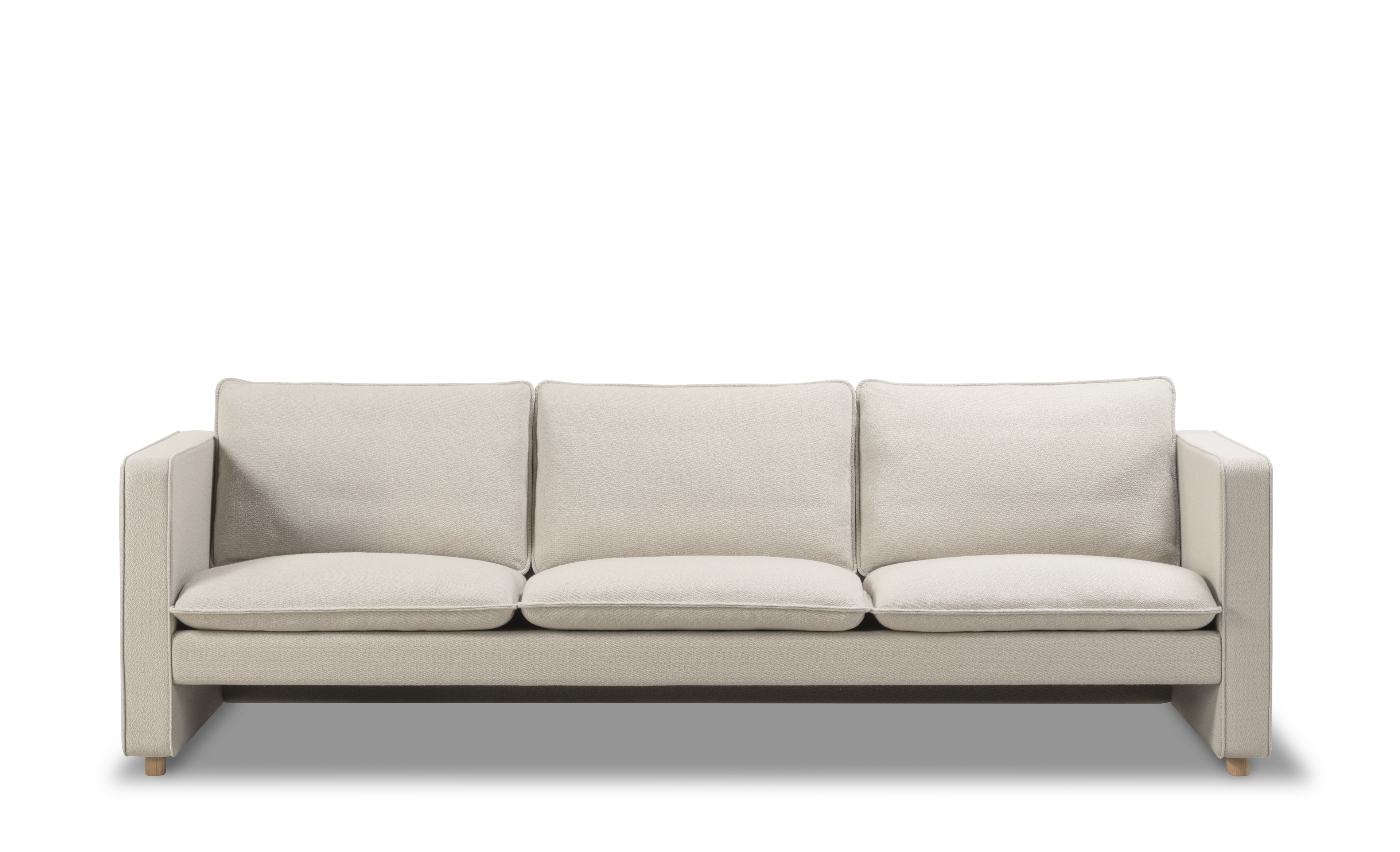 Renew your spaces with our stylish and versatile 3 seater Renew your spaces with our stylish and versatile 3 seater