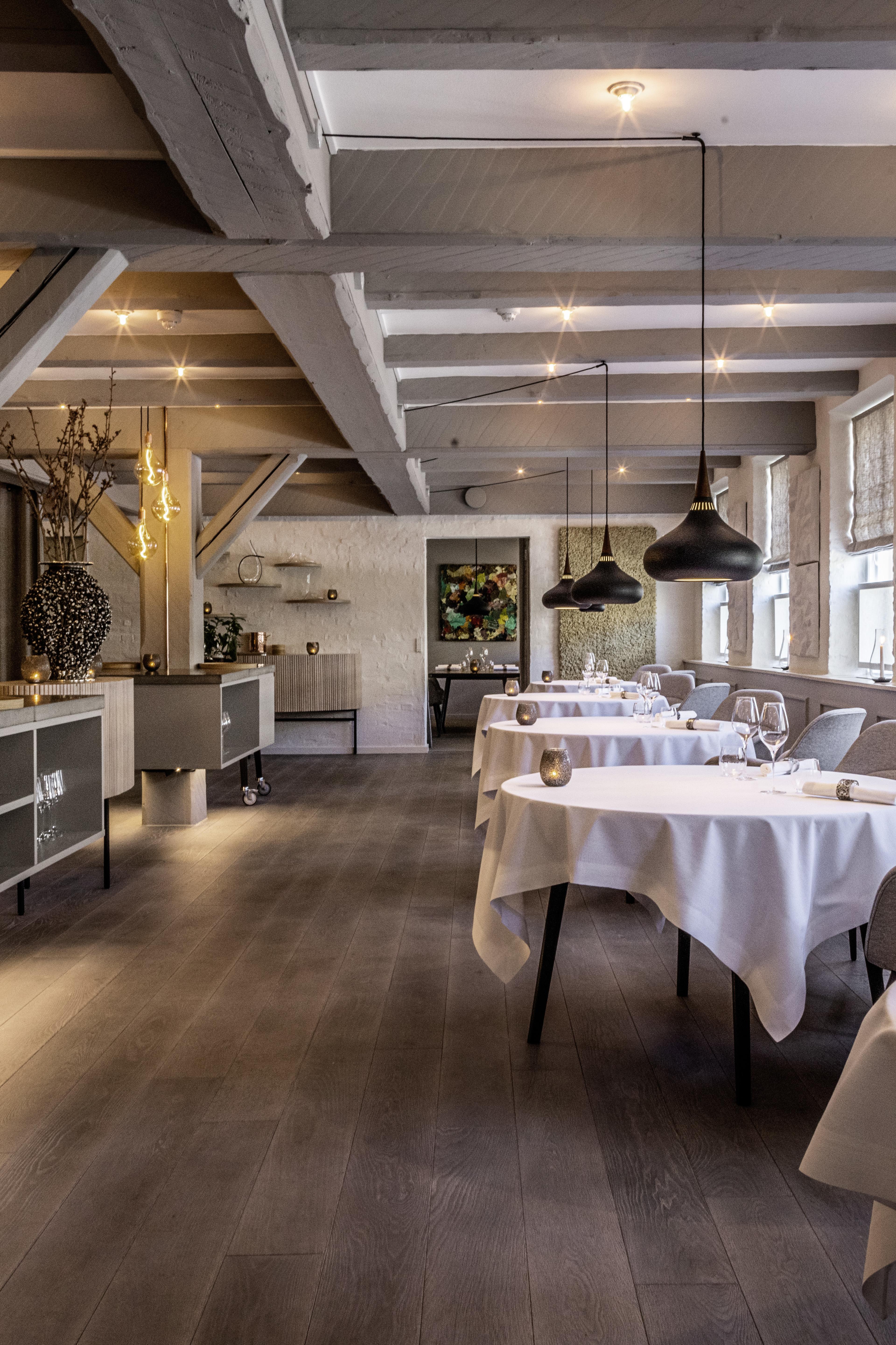 Restaurant Jordnær with Swoon Dining Chair by Space Copenhagen