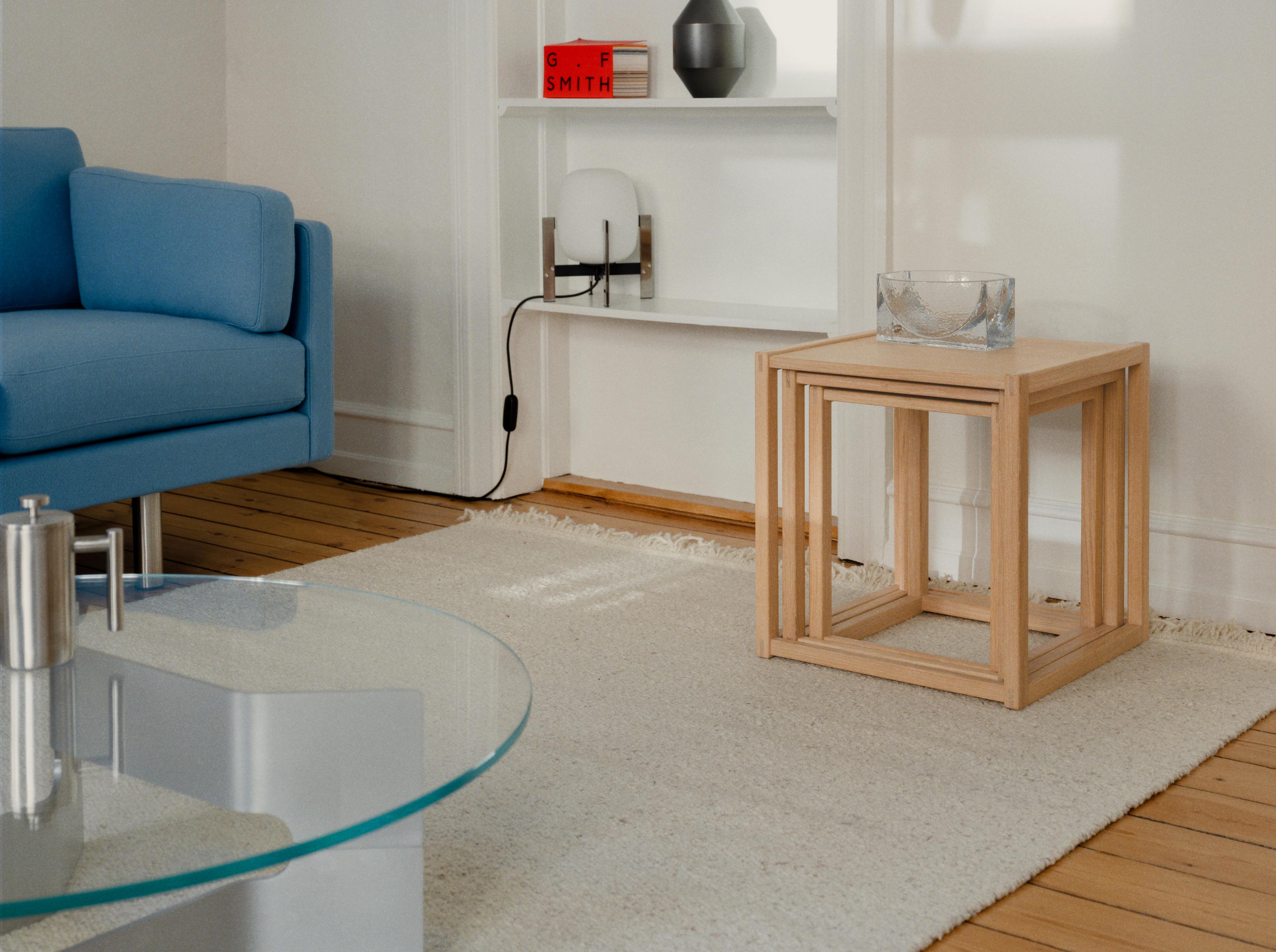 BM375 Nesting Tables - Oak light oil