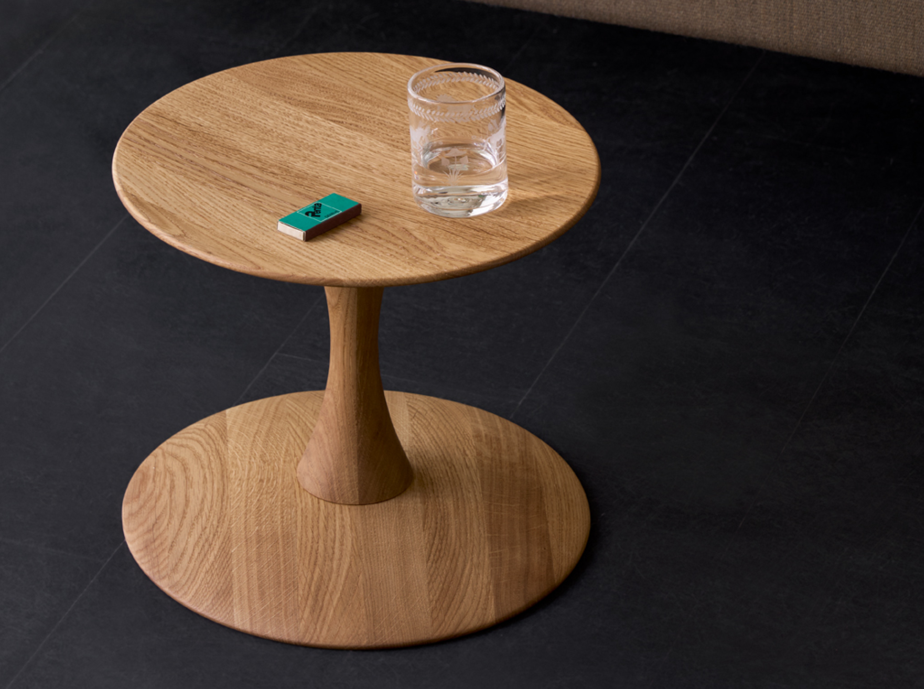 ND102 Trisse Stool  - Oak oil