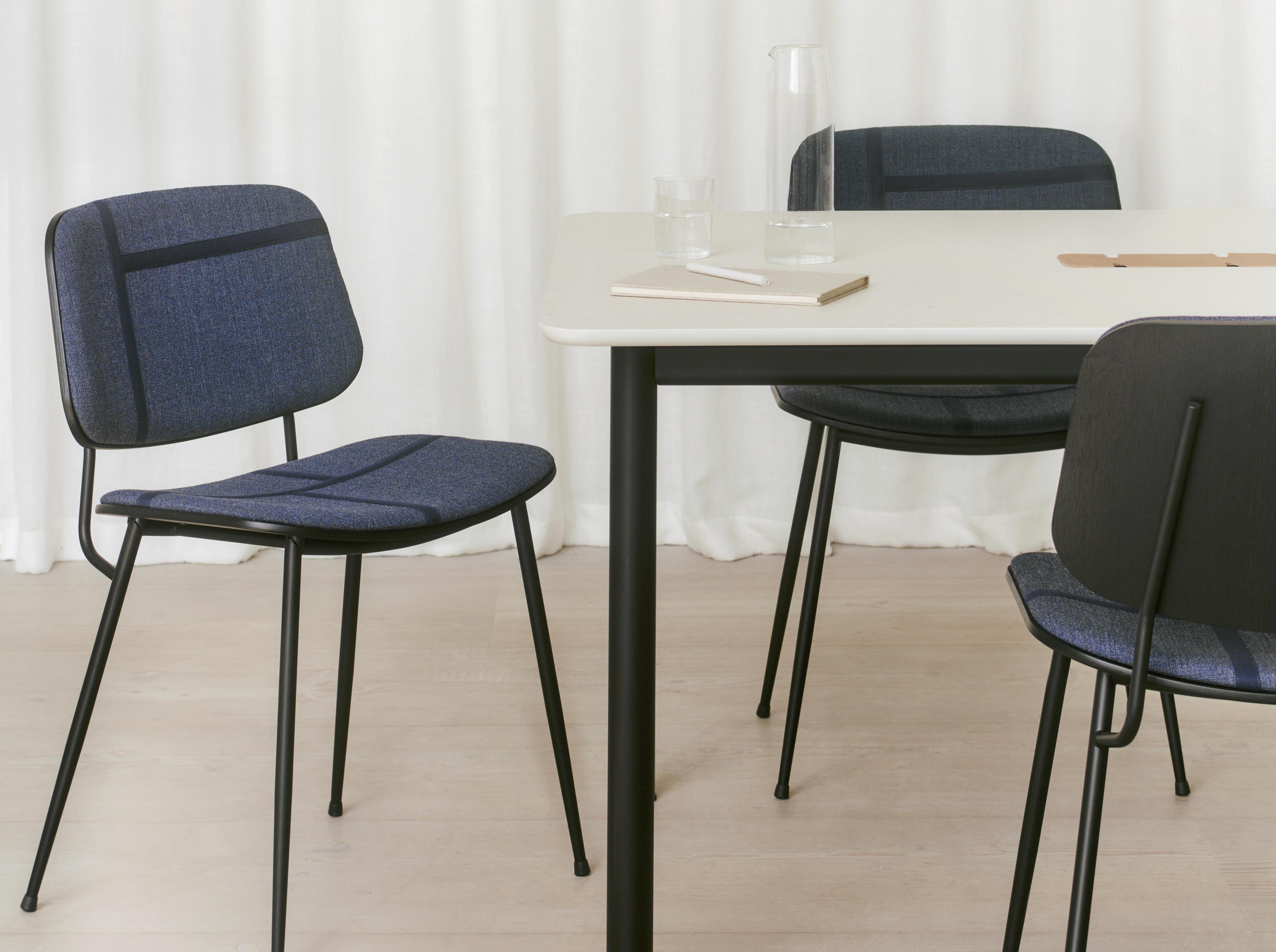 Søborg Chair - Sheworks Ribbon Blue Notes / Sortlakeret eg / Sort stel