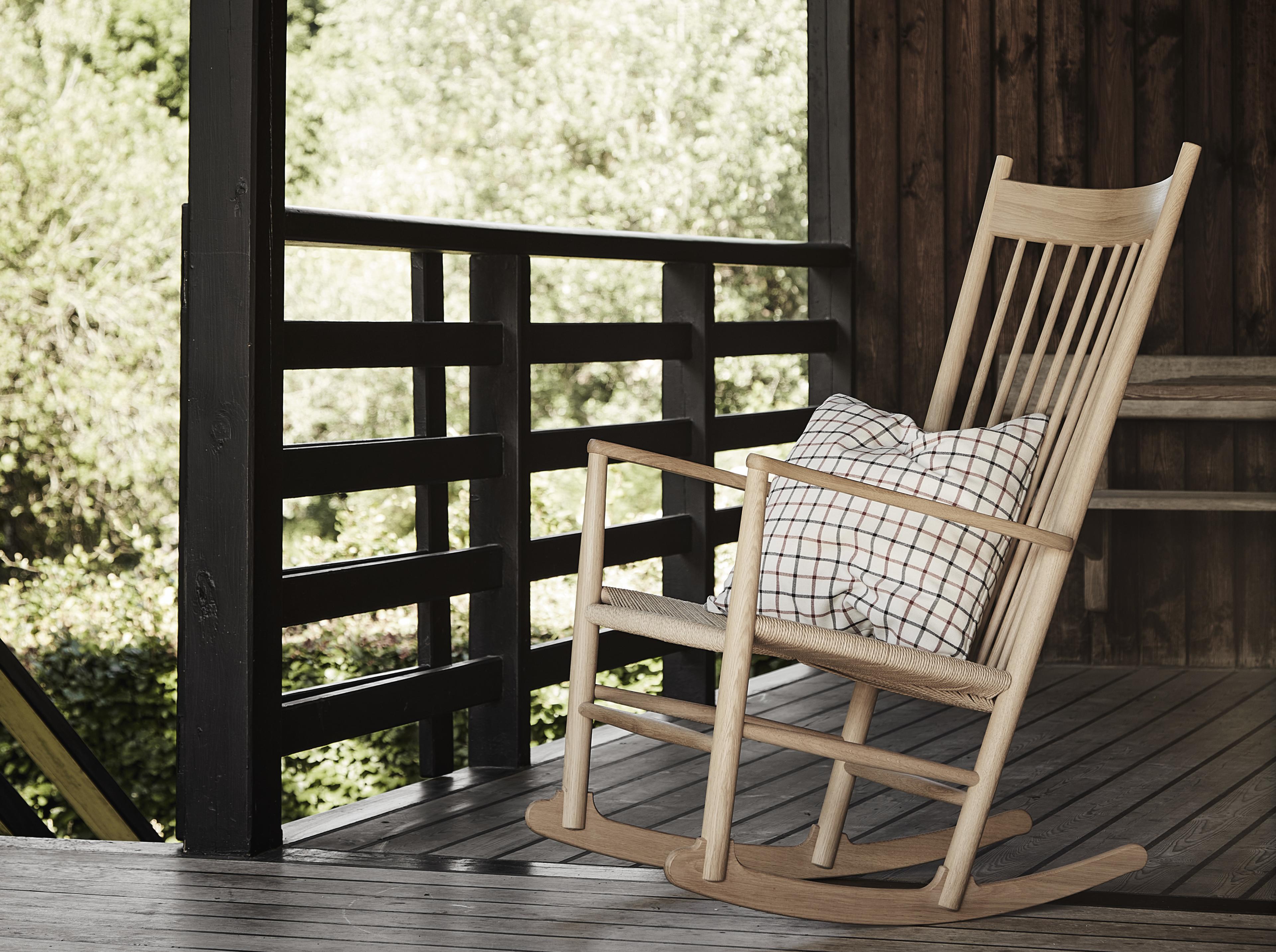 Wegner 16 Rocking Chair - Natural papercord / Oak soap