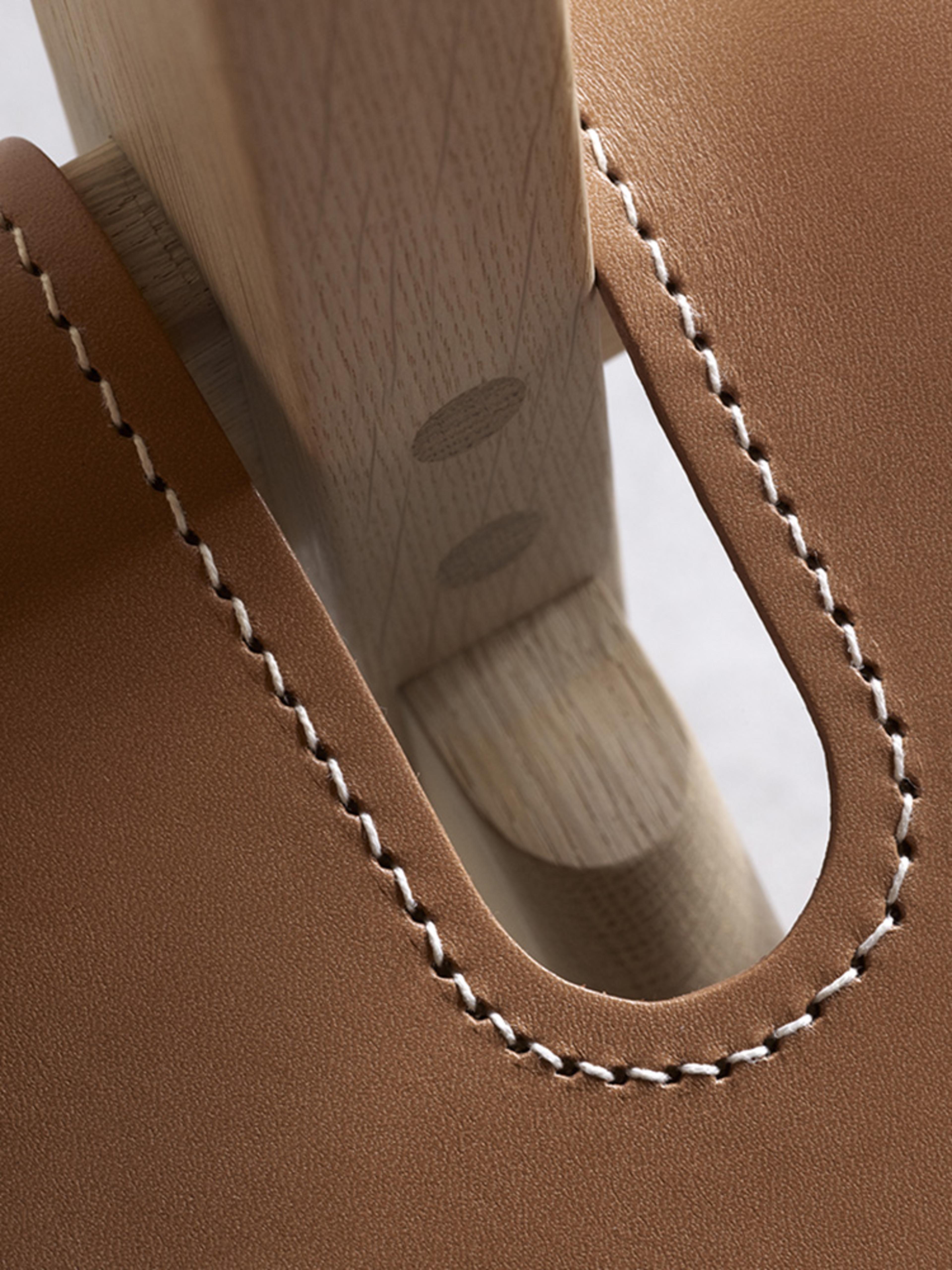 Leather detail Spanish Chair by børge mogensen