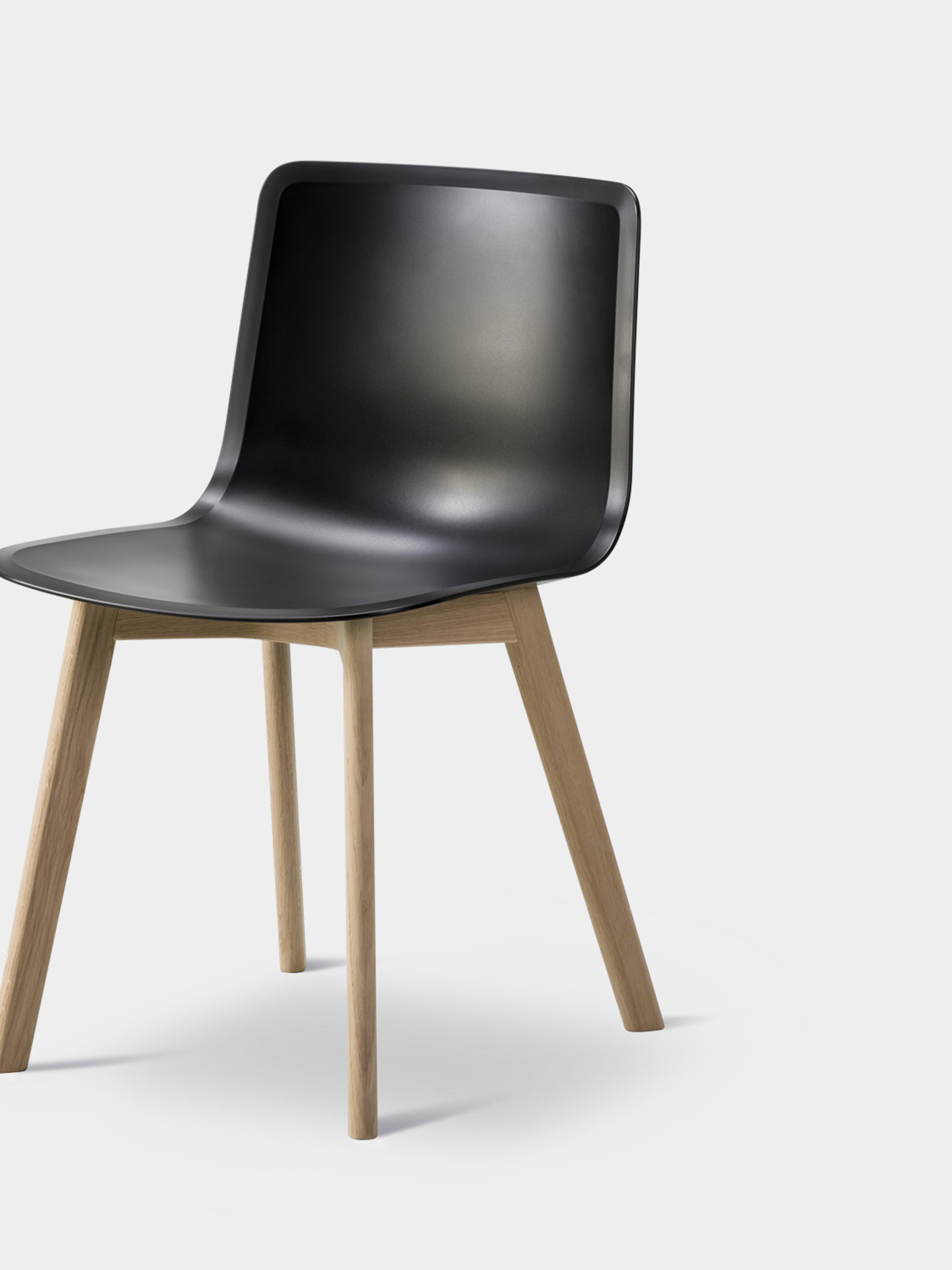 WL_4225_v2_black_oaklacquered.jpg